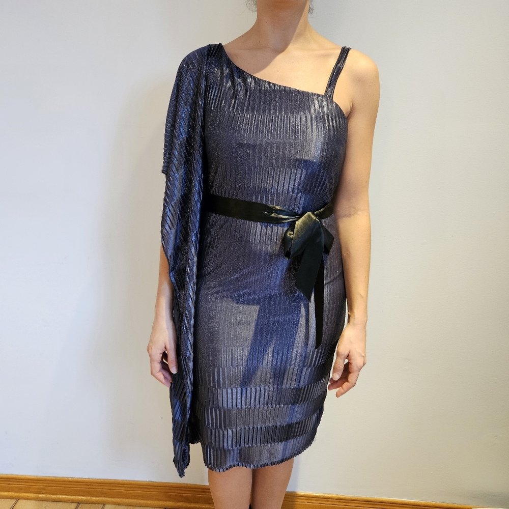 One shoulder party knee high dress S